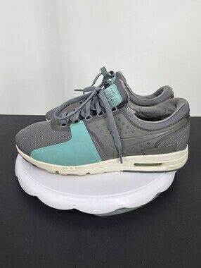 Nike Air Max Zero Essential Women 10.5 Grey Hyper Jade Running Shoes 857661-001